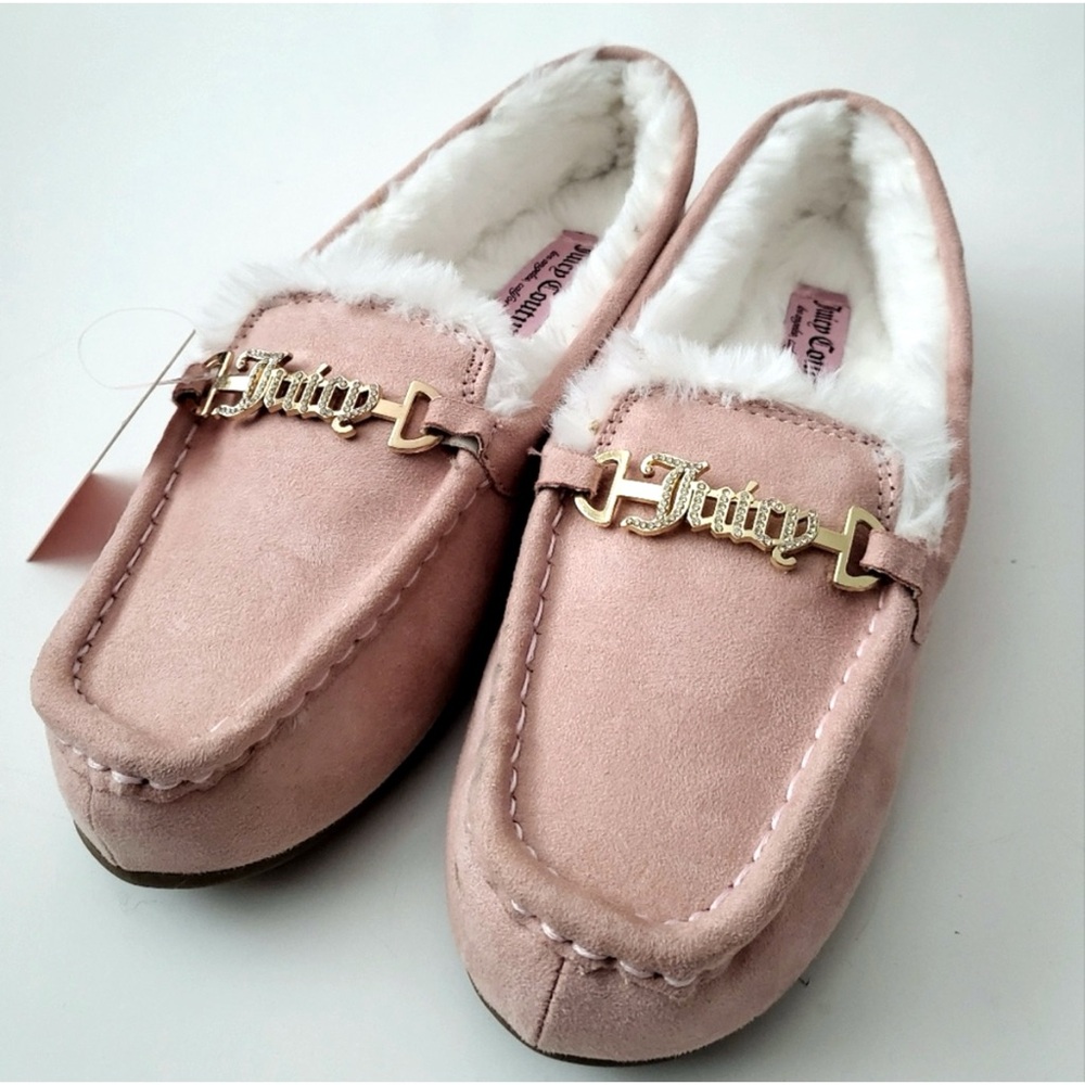 NIB Juicy Couture pink moccasin casual shoe/slipper